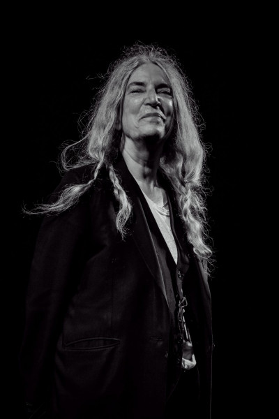 Η Patti Smith με τραγούδια σταθμός στο Ηρώδειο