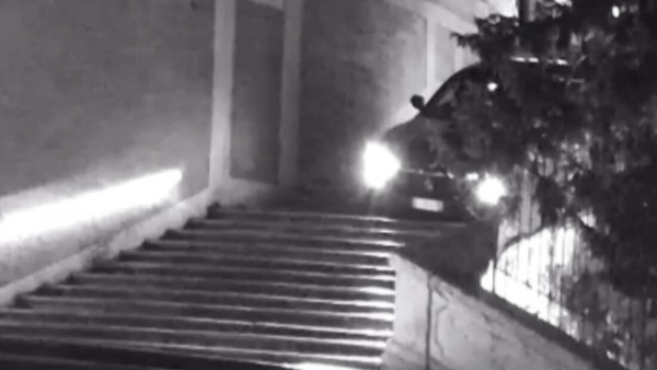 Ρώμη: Σαουδάραβας κατέβηκε με τη Μαζεράτι του την περίφημη Σκαλινάτα