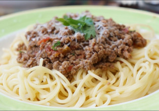 Σας περίσσεψε κιμάς από τα μακαρόνια; Τέσσερις πανεύκολες συνταγές για να μην πάει χαμένος