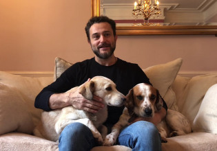 Γιώργος Καραμίχος: «Με έχουν φτύσει δύο φορές στον δρόμο – Έχω φάει πολύ βρισίδι»