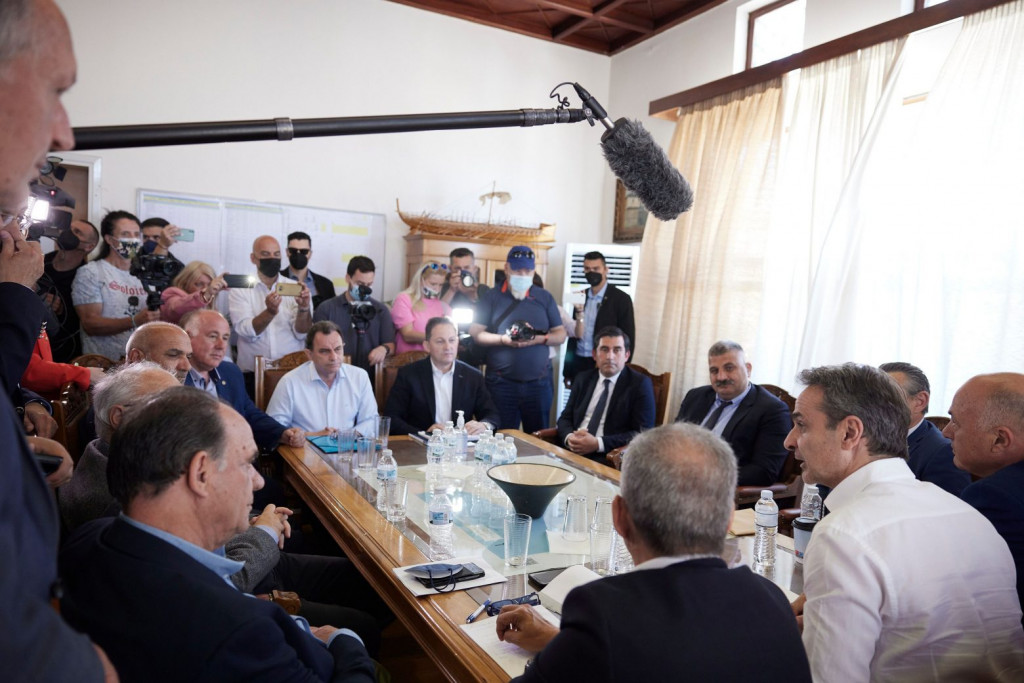 Μητσοτάκης: Η κυβέρνηση θα κριθεί στο τέλος της τετραετίας – Συνάντηση με τους δημάρχους στη Μαγνησία