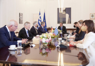 Τι συζήτησε ο Μητσοτάκης με τον πρωθυπουργό της Βαυαρίας