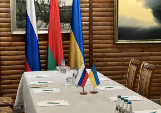 Πόλεμος στην Ουκρανία: «Δεν μπορεί να υπάρξει εμπιστοσύνη στην όποια συμφωνία με τη Ρωσία»