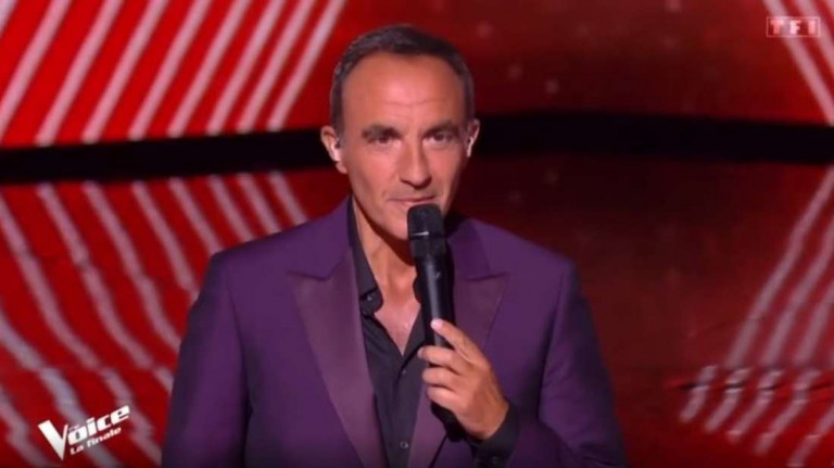 Νίκος Αλιάγας: Οι κριτές του γαλλικού Voice του αφιέρωσαν «Τα Παιδιά του Πειραιά» για τα γενέθλιά του