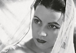 «Κάθε ρούχο κι ένα αντικείμενο τέχνης»