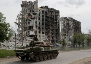 Πέφτουν το ένα μετά το άλλο τα ουκρανικά οχυρά στο Ντονμπάς