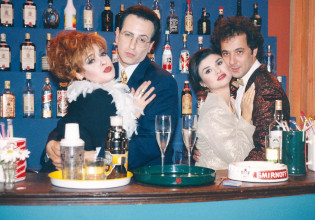 «Μεν και Δεν»: Η Άννα Κουρή αποκάλυψε ποιοι ηθοποιοί είχαν «κλείσει» αρχικά για τους πρωταγωνιστικούς ρόλους