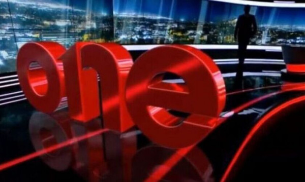 One Talk: Πρεμιέρα σήμερα με Τζίνα Μοσχολιού και Αρη Ραβανό, στο One Channel