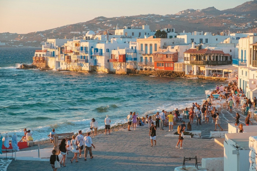 Θέμα στα βρετανικά ΜΜΕ ο λογαριασμός των 600 ευρώ στη Μύκονο