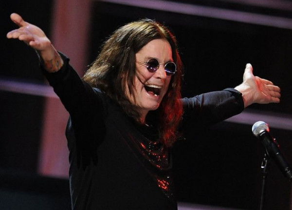 Ξανά παππούς ο Όζι Όσμπορν – Έγκυος η κόρη του Κέλι