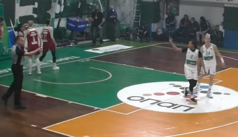 Σάλος με την Φίτζεραλντ – Εκανε χειρονομία μπροστά στον διαιτητή (pic)