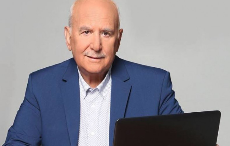 Γιώργος Παπαδάκης: «Υποδυόμουν τον νεκρό αδερφό μου για 10 χρόνια»