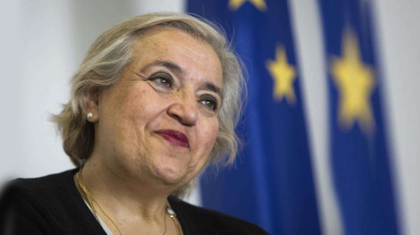 Οι Ελληνοαμερικανοί και ο ρόλος της πρέσβειρας