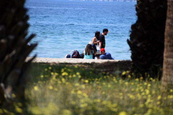 Καιρός: Νέα άνοδος της θερμοκρασίας την Παρασκευή – Έως 30 βαθμούς θα δείξει ο υδράργυρος