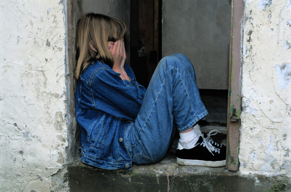 Σεξουαλική κακοποίηση παιδιών στο Διαδίκτυο: Νέους κανόνες προτείνει η Κομισιόν για την καταπολέμησή της
