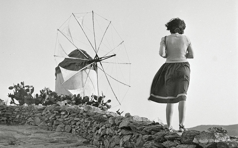 Μύκονος: Έβαψαν με γκράφιτι τους διάσημους Μύλους