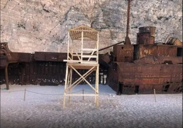 Ζάκυνθος: O πύργος του ναυαγοσώστη «φεύγει» με παρέμβαση Κικίλια