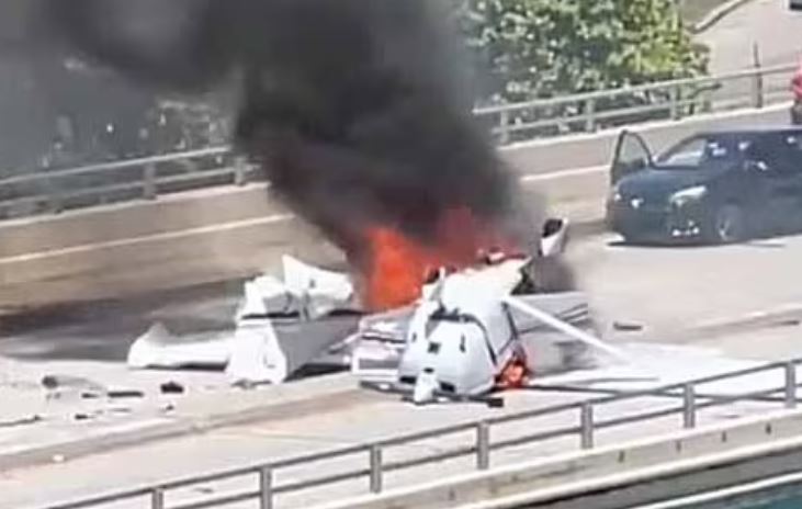 Μαϊάμι: Αεροσκάφος συνετρίβη σε γέφυρα