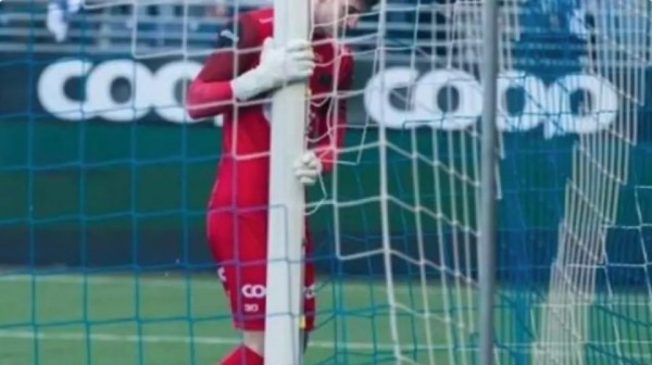 Νορβηγία: Τερματοφύλακας μίκρυνε την εστία μετακινώντας τα δοκάρια και νίκησε η ομάδα του