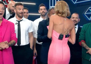 Ηλίας Ψινάκης: Κατέβασε το φόρεμα της Κατερίνας Λιόλιου on air