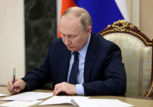 Πόλεμος στην Ουκρανία: Η Βρετανία επέβαλε κυρώσεις στην πρώην σύζυγο και σε συγγενείς του Πούτιν