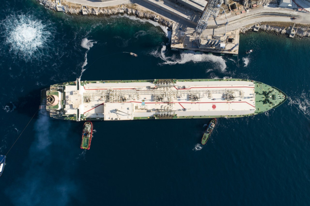 Greek LNG terminal fielding record levels of fuel