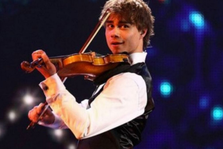 Eurovision 2022: Ο Αλεξάντερ Ρίμπακ «ψηφίζει» Ελλάδα – H ανάρτησή του για το τραγούδι της Αμάντα