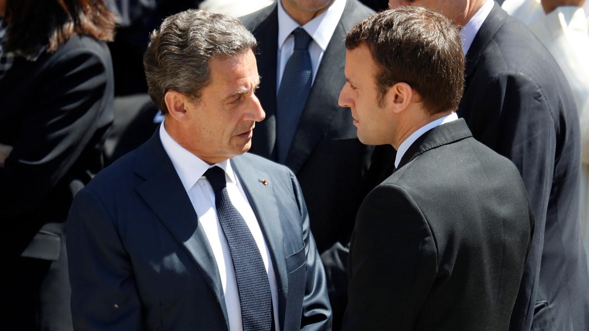 Γαλλία: Ο Μακρόν συναντήθηκε «μυστικά» με τον Σαρκοζί πριν τηλεφωνήσει στον Πούτιν