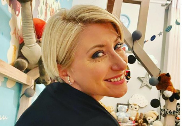 Γενέθλια για την Σία Κοσιώνη – Το απίστευτο δώρο που της έκαναν τα παιδιά της