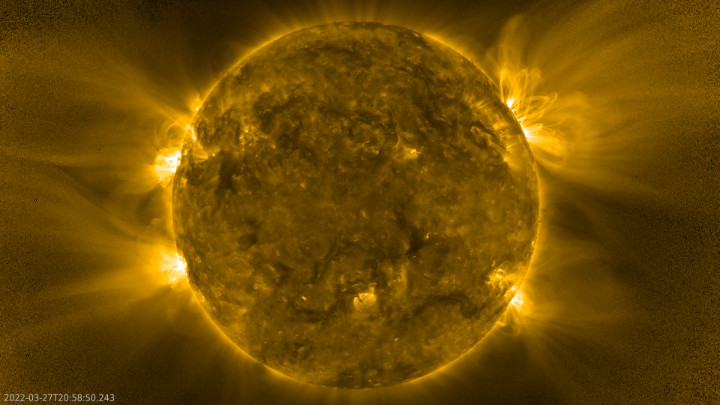 Solar Orbiter: Τράβηξε κοντινές φωτογραφίες του Ήλιου και αποκάλυψε έναν «ηλιακό σκαντζόχοιρο»