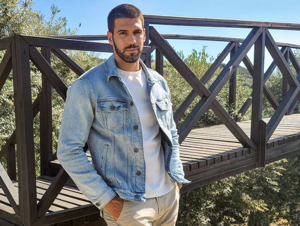 Σπύρος Νικολαΐδης: «Τα γέλια των συμμαθητών μου με στοιχειώνουν ακόμα και τώρα»