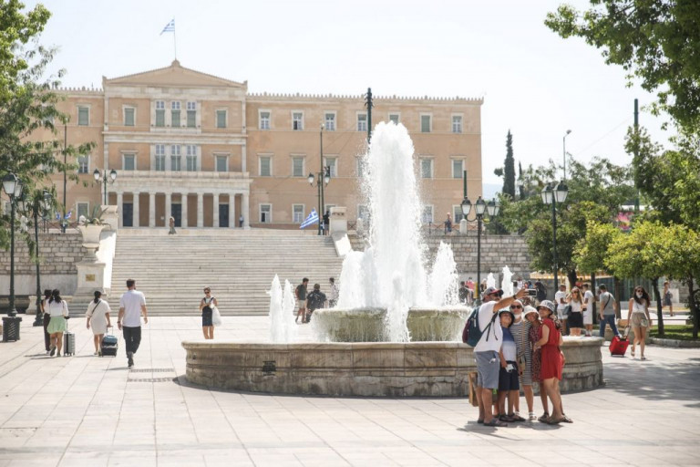 Μπακογιάννης: Τέλος Ιουνίου η πλατεία Συντάγματος στη διάθεση των πολιτών