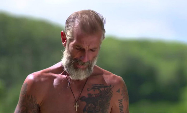 Survivor: «Λύγισε» ο Τάκης Καραγκούνιας – «Δεν έχω μιλήσει ούτε ένα λεπτό με τη μάνα μου»
