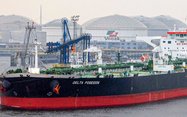 Μπλίνκεν: Καταδικάζει την κατάσχεση των ελληνικών πλοίων στο Ιράν