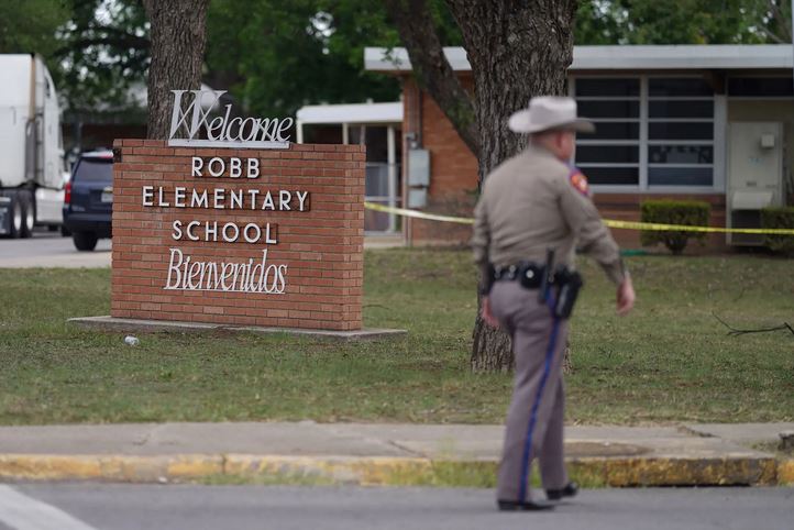 Τέξας: Τα 40 λεπτά του τρόμου – Οργή για την καθυστέρηση των αστυνομικών να μπουν στο κτίριο