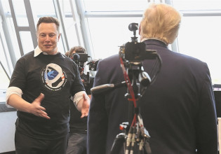 Ο Έλον Μασκ ανοίγει την πόρτα του Twitter στον Τραμπ