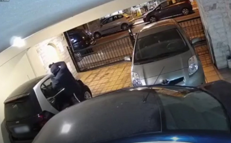 Σπείρα στην Αττική έκλεβε smart και τα πωλούσε στο facebook – Βίντεο ντοκουμέντο