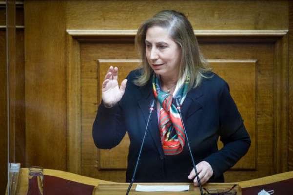 Ξενογιαννακοπούλου: Αντισυνταγματική διάταξη η fast track απόρριψη συντάξεων