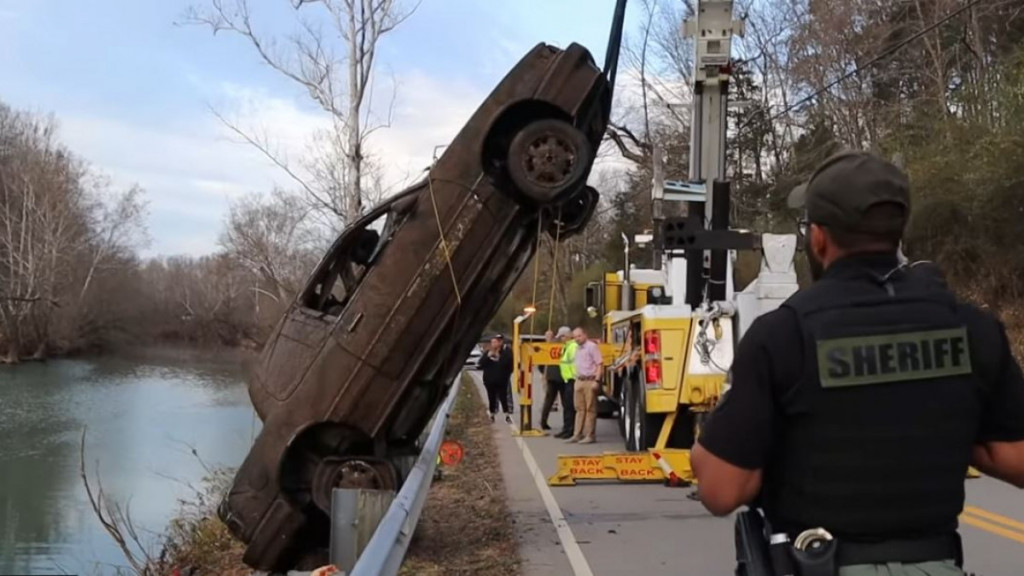 ΗΠΑ: Σκοτεινό μυστήριο 20 ετών λύθηκε από αυτοκίνητο