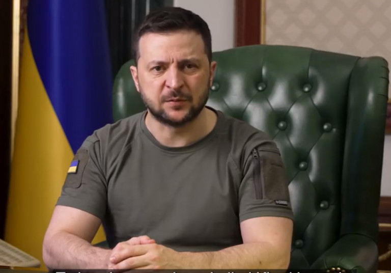 Ζελένσκι: Κατηγορεί πάλι τη Ρωσία για γενοκτονία στο Ντονμπάς – «Μαζικές δολοφονίες αμάχων»