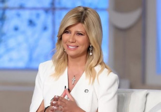 Ζήνα Κουτσελίνη: Σπάει τη σιωπή της και αποκαλύπτει που θα βρίσκεται την επόμενη σεζόν