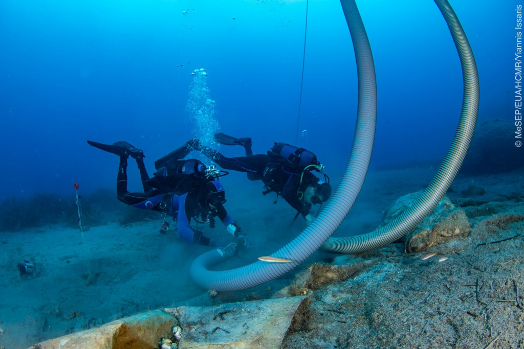 Σπουδαία ευρήματα του πλοίου Μέντωρ στο βυθό των Κυθήρων