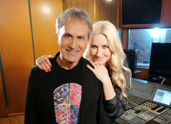 Ο Γιώργος Νταλάρας προσκεκλημένος της Λένας Αρώνη στην ΕΡΤ2 μιλά για όλα