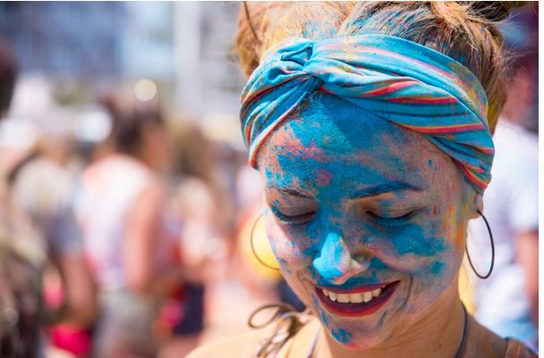 Colourday Festival: Η συναρπαστική γιορτή του καλοκαιριού στο ΟΑΚΑ