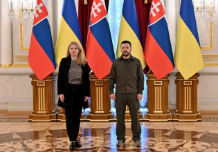 Ζελένσκι: Θα περιμένουμε τον κατάλληλο οπλισμό για να απελευθερώσουμε τα κατεχόμενα εδάφη μας