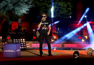 «Του Αιγαίου τα blues» γίνονται ο ύμνος -και- του φετινού καλοκαιριού