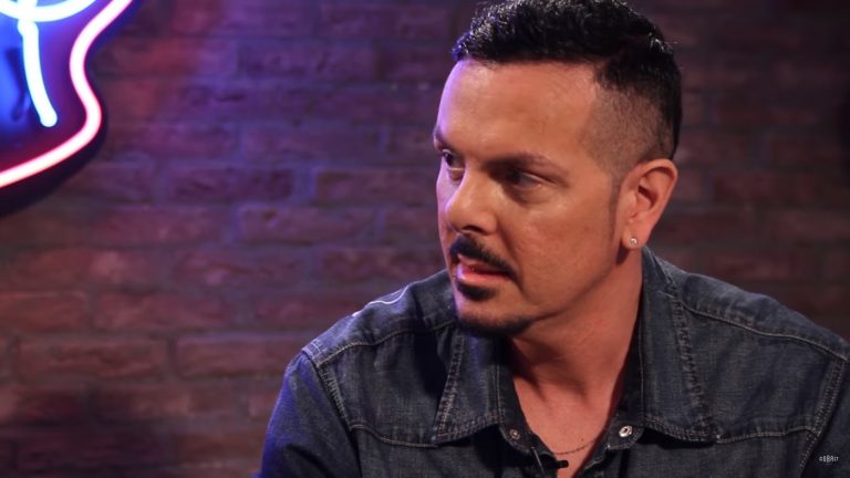 Καταπέλτης ο NiVo για το ξύλο στα MAD: «Η rap δεν είναι μόνο ποζεριλίκια, βία και μπράβοι»