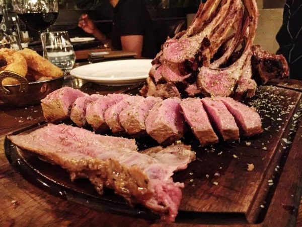 Τρομερή γκάφα μπροστά στους πελάτες σε εστιατόριο του Sal Bae [Βίντεο]