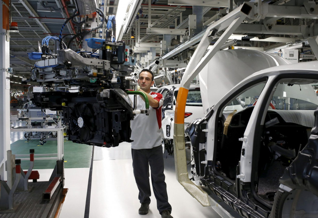 Κλιματική αλλαγή: Η στροφή των αυτοκινητοβιομηχανιών στα ακριβότερα μοντέλα απειλεί των πλανήτη