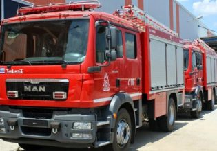 Γιατί τα πυροσβεστικά οχήματα είναι κόκκινα;